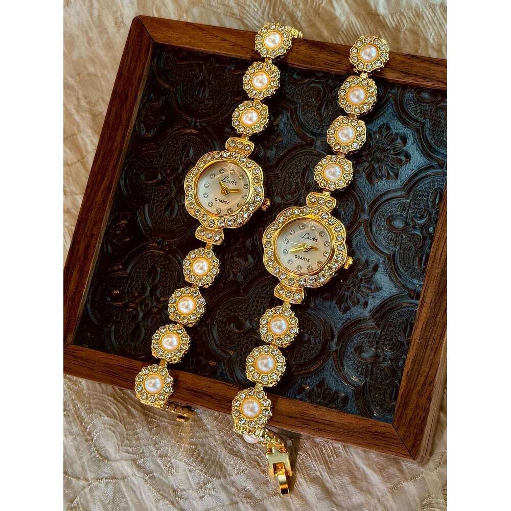 1 Piece of New Exquisite Compact French Fashionable Elegant Women's with Pearl Strap Dazzling Rhinestones, 30m Waterproof Round Quartz , Suitable