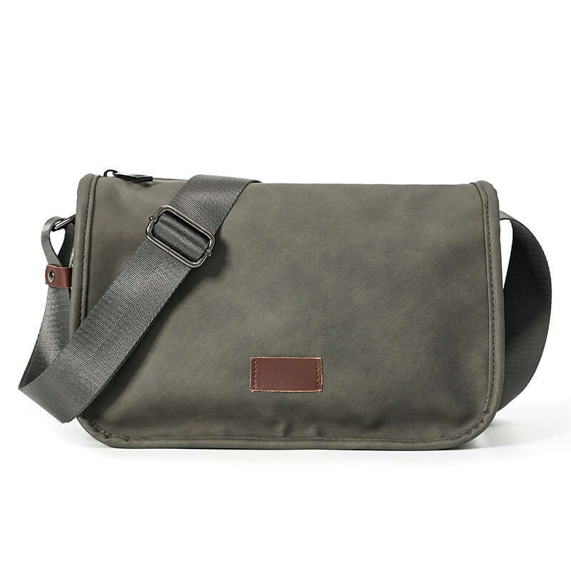 Luxury Shoulder Bags Totes In Stock Wholesale Popular Fashion Shoulder Vintage Simple Crossbody Outdoor Casual Men S Small Square Bag Messenger SENYY