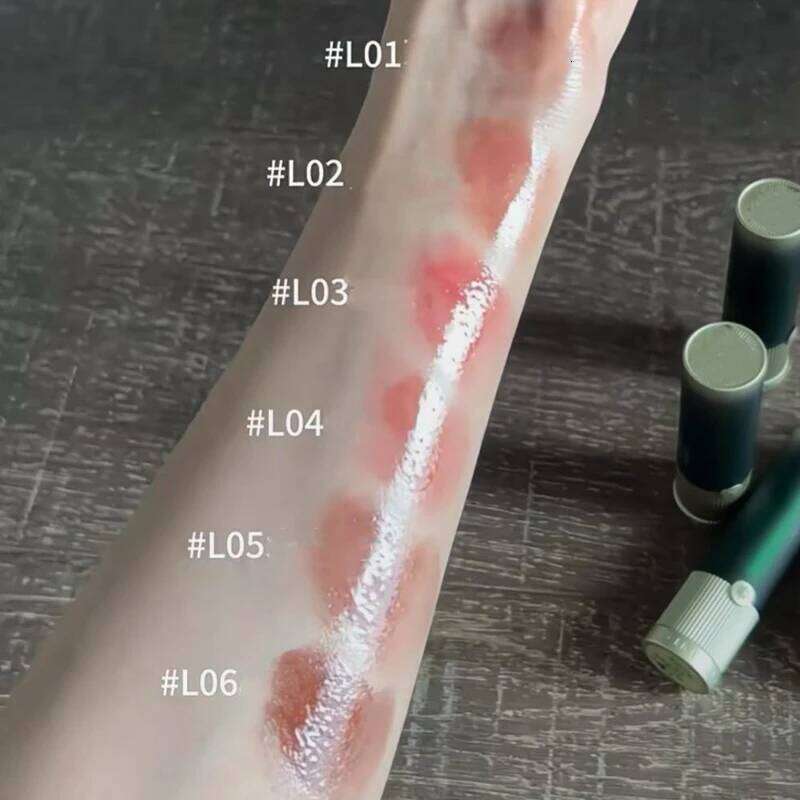 HERORANGE Heart-Shaped Moisturizing Lipstick: Mirror-Like Shine with Hydrating Formula - Natural Look for a Dewy, Radiant Finish H260302