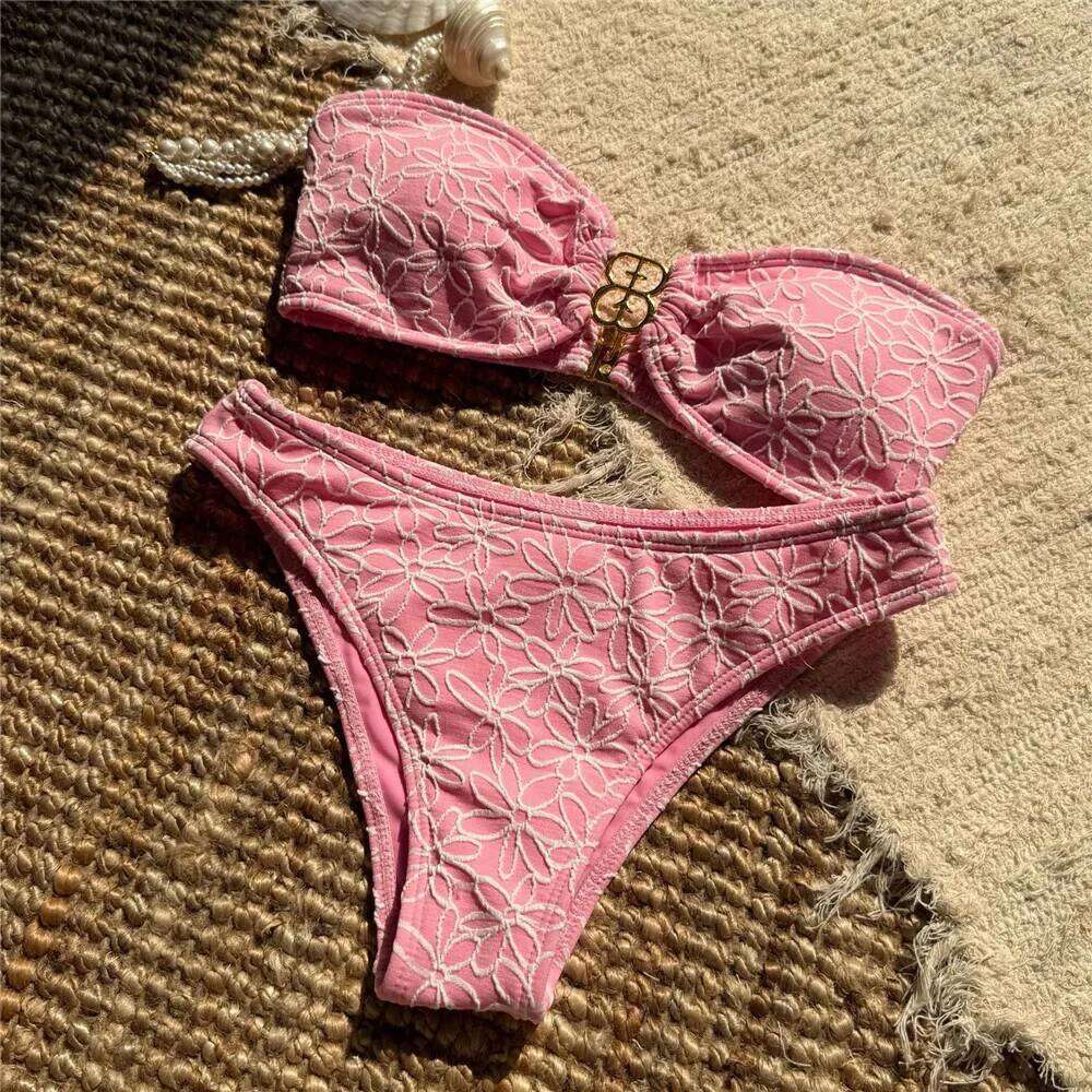 Flower Embroidery Bandeau Bikinis Sets Woman 2026 Metal Buckled Sexy Swimsuit Women High Cut Bathing Swimming Suit Bikini Mujer Z260301