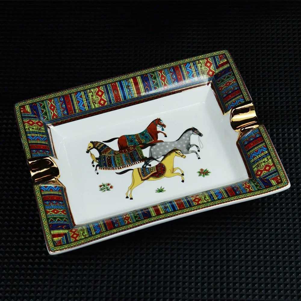 Large Ceramic Cigar Ashtray Retro Horse Pattern Luxury Desktop Decor Gift for MenT260302