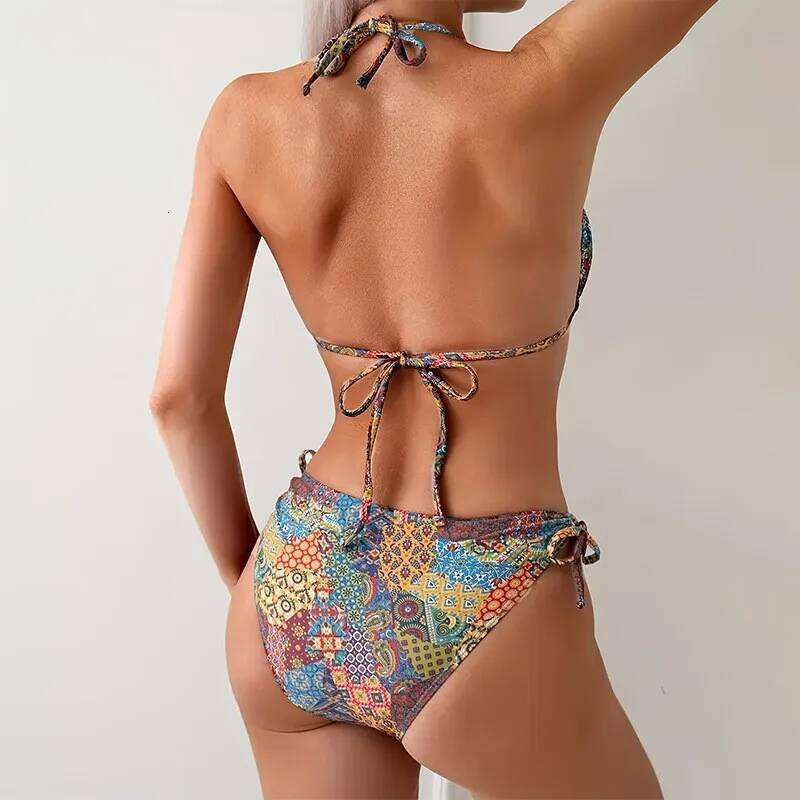 Sexy printed hang neck tie top+tie shorts split bikini 2025 summer women's fashionable beach vacation swimsuit two-piece set Z260301