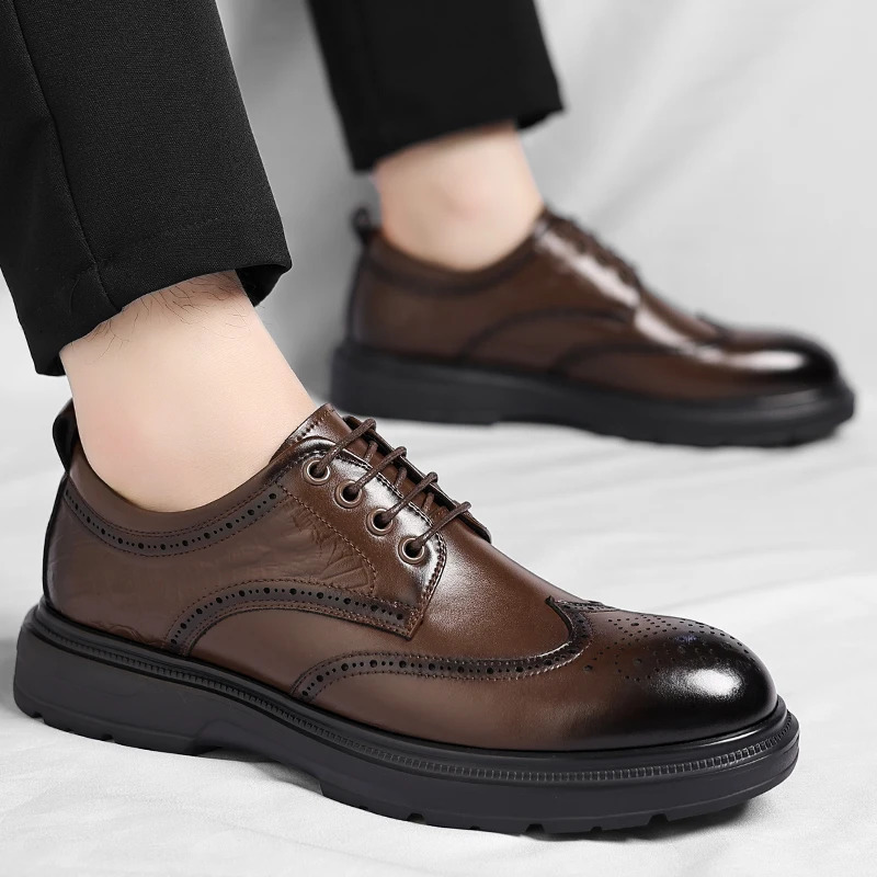 Mens Leather Oxford Shoes for Men Formal Derby Dress Shoes Business Casual Wingtip Brogues for Wedding Party Work Footwear 260228