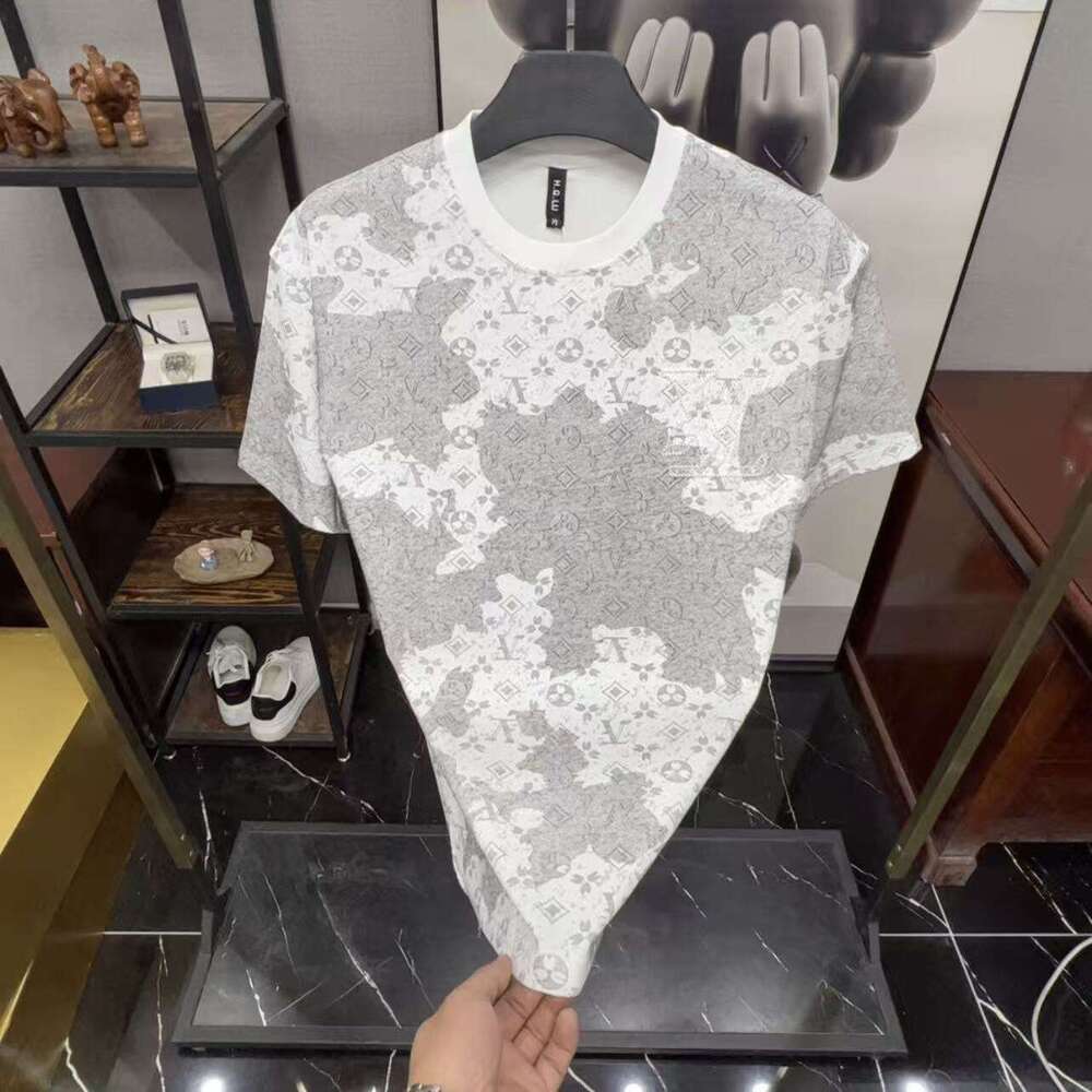 Fashionable 2026 New Embroidered Trendy Men's T-Shirt, High-End Short Sleeve, Spring Round Neck, Casual Versatile, Light Luxury Half Sleeve