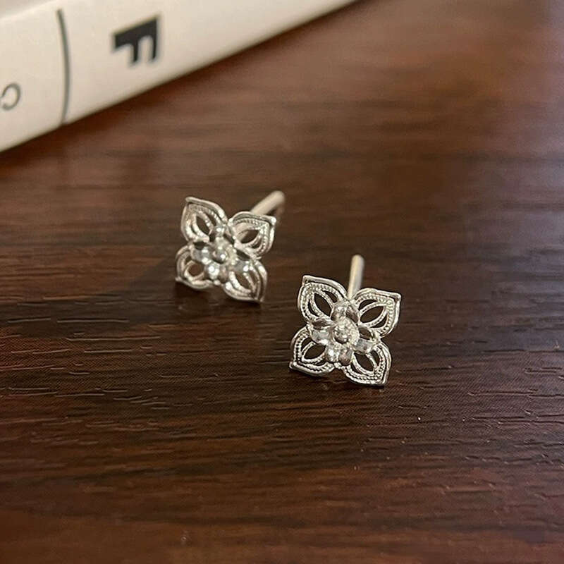 Hollow Four-leaf Clover Earrings Women Forest-style Trendy Versatile Accessory