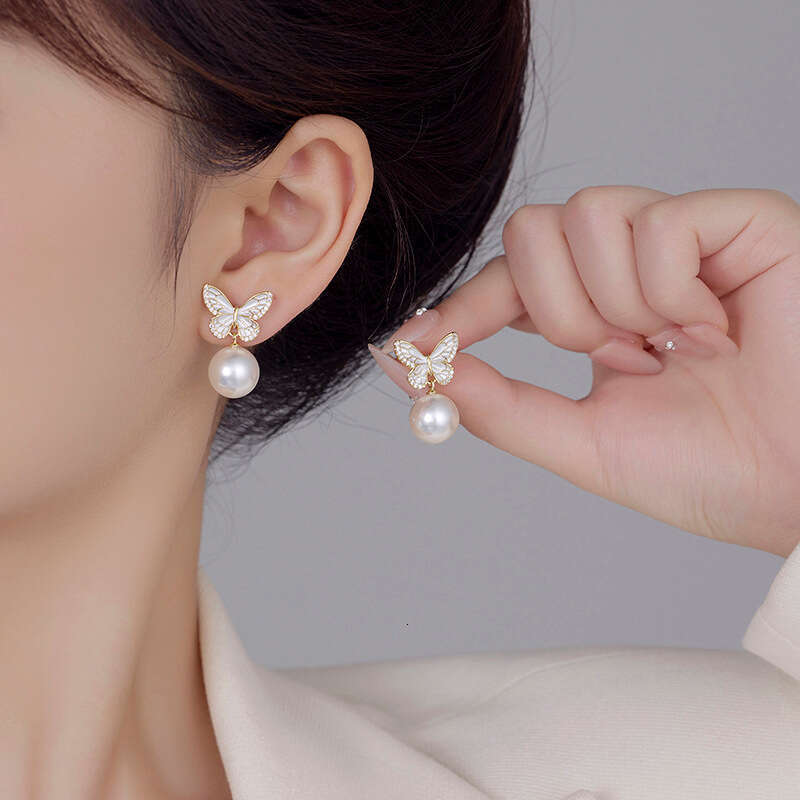 Minimalist Pearl Butterfly Earrings Sweet Ins-style Studs 925 Silver Needle High-end Light Luxury Earrings