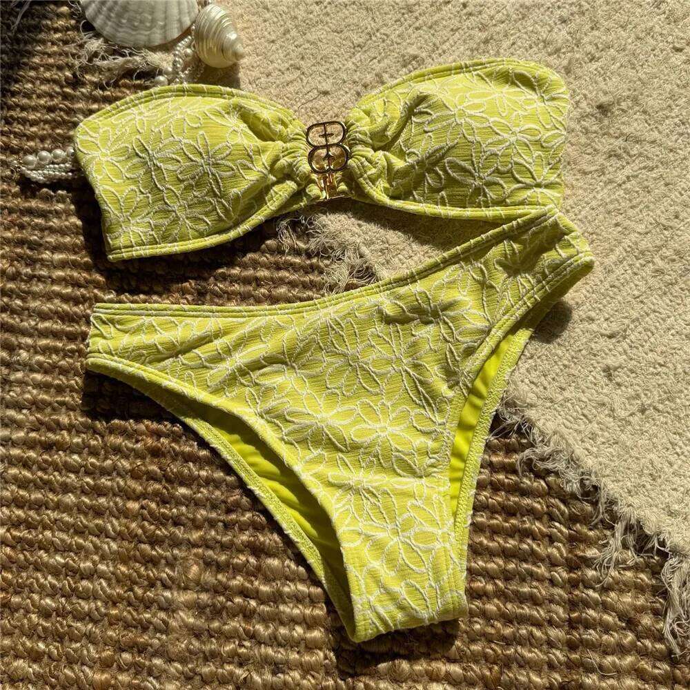 Flower Embroidery Bandeau Bikinis Sets Woman 2026 Metal Buckled Sexy Swimsuit Women High Cut Bathing Swimming Suit Bikini Mujer Z260301