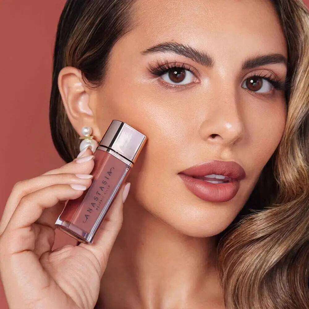 35g glaze For Lip Care Peachy Nude Long Lasting Non Fading Formula Matte Finish Natural Shade Lightweight Gloss H260302