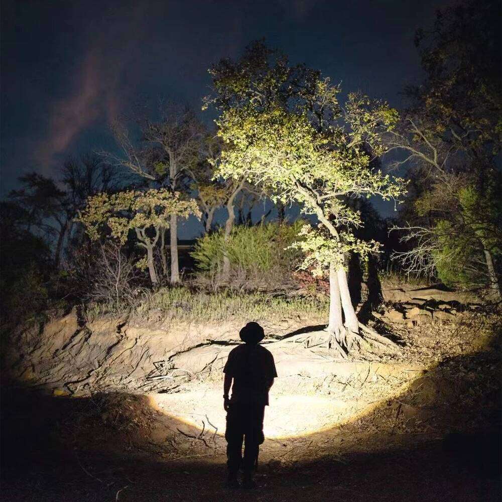 High Power LED Digital Display Rechargeable Flashlight Long Range Tactical Flashlights Fishing Self Defensa Lantern Z260301