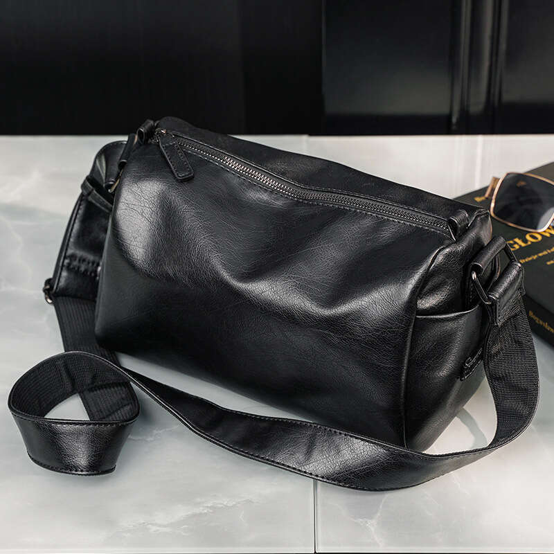 Luxury Shoulder Bags Totes Hobo New Cylinder Single Simple Casual Korean Style Trendy Men S Crossbody Bag Small Backpack SENYY