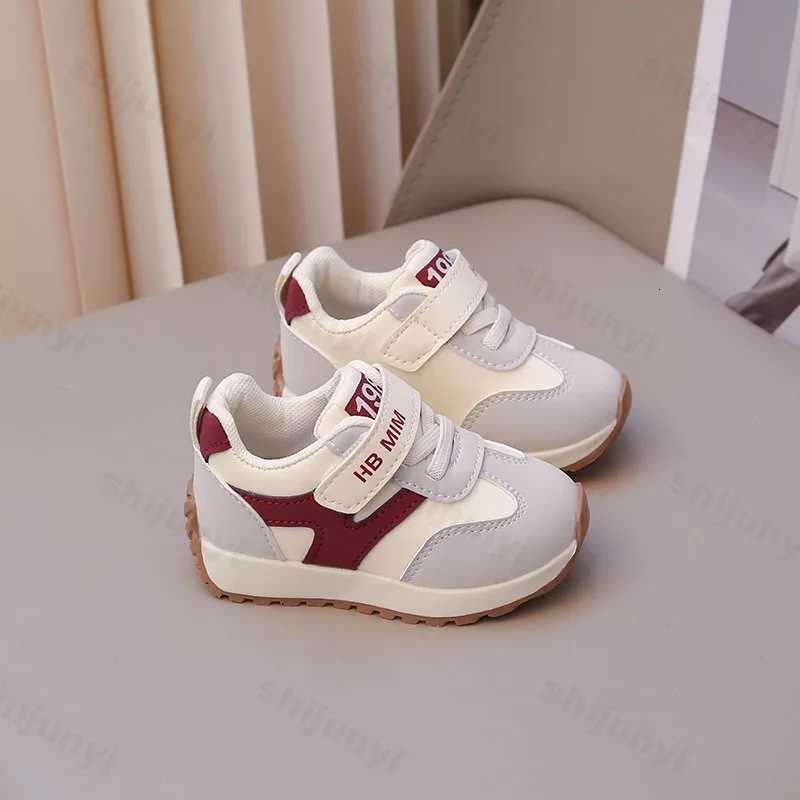 Baby Kids Walking Shoes Non Slip Casual Sneakers for Boys Girls Lightweight Toddler Shoes Spring Autumn FashionT260302