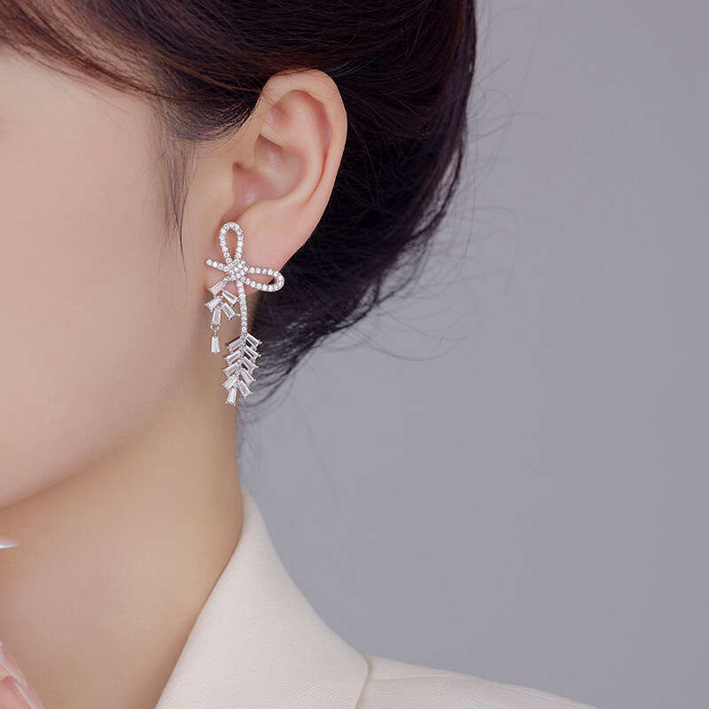 New Light Luxury Style Bow With Zirconia Fashionable Unique S925 Silver Needle Studs