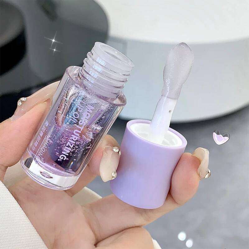 Soft Oil Moisturizes, Hydrates, hydrates lightened lines and dulls Lip Lipsticks H260302