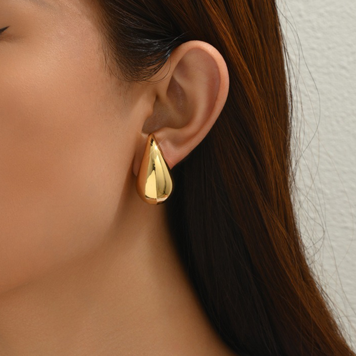 18k Gold Woman Water Drop Stud Earrings Chunky Charm Shiny Hollow Designer Jewelry Tarnish Free Stainless Steel Gold Earring Girls Gift Fashion Luxury