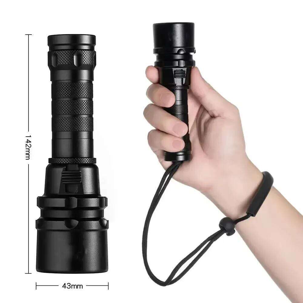 High Power Flashlight IP68 Highest Waterproof Rating Professional Diving Light Powered by 18650 Battery With Hand Rope Z260301