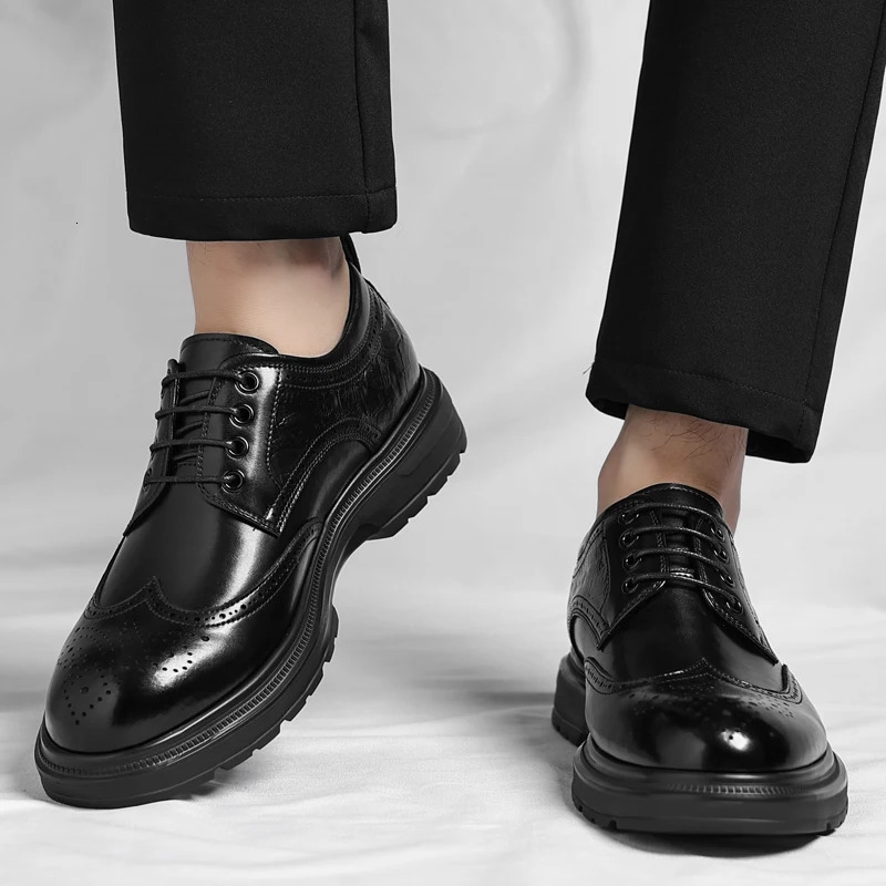 Mens Leather Oxford Shoes for Men Formal Derby Dress Shoes Business Casual Wingtip Brogues for Wedding Party Work Footwear 260228