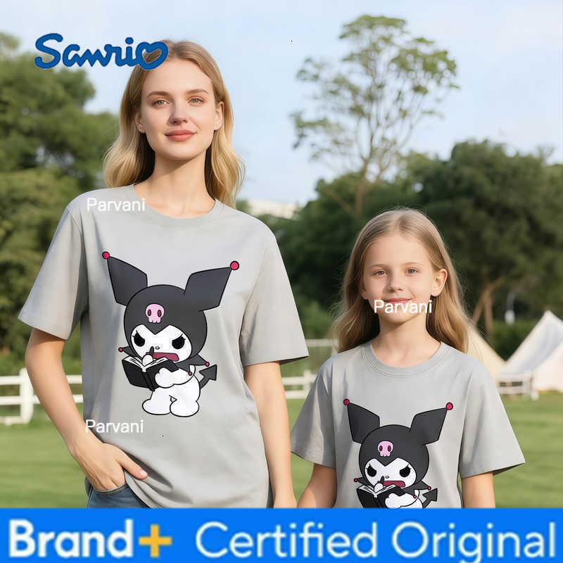 Sanrio 2026 Summer Kuromi Retro High-Quality 100 Cotton Mens T-shirt Oversized Cute Reading Print Top Unisex Family Matching Y2k H260302