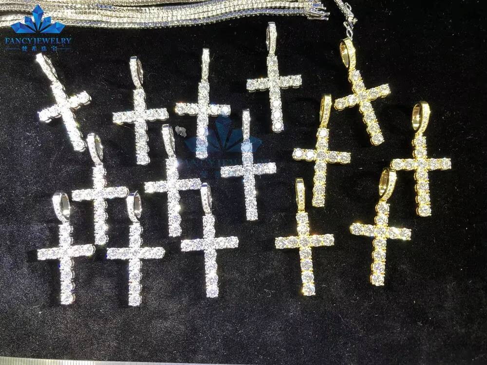 Hot Sale 925 Sterling Silver Hip Hop Style Moissanite Cross Pendant Gold Plated Diamond Tester for Gift Charm Pendants