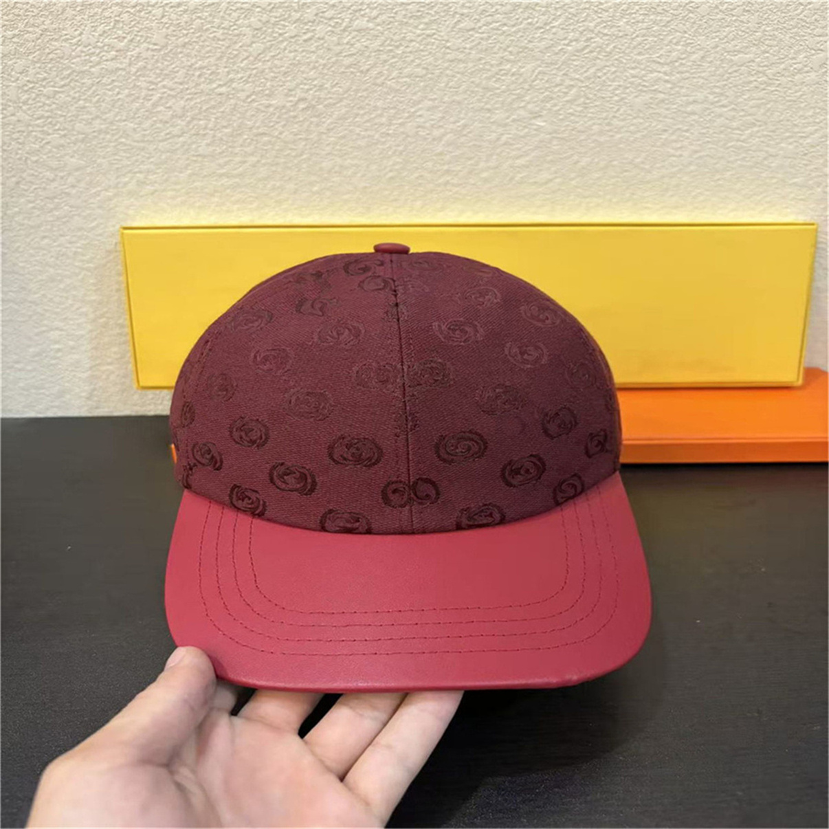 Fashion designer hat classic plaid Cotton Baseball cap for men women high end luxury cap retro plaid letter Sun hat Bucket hat 8911