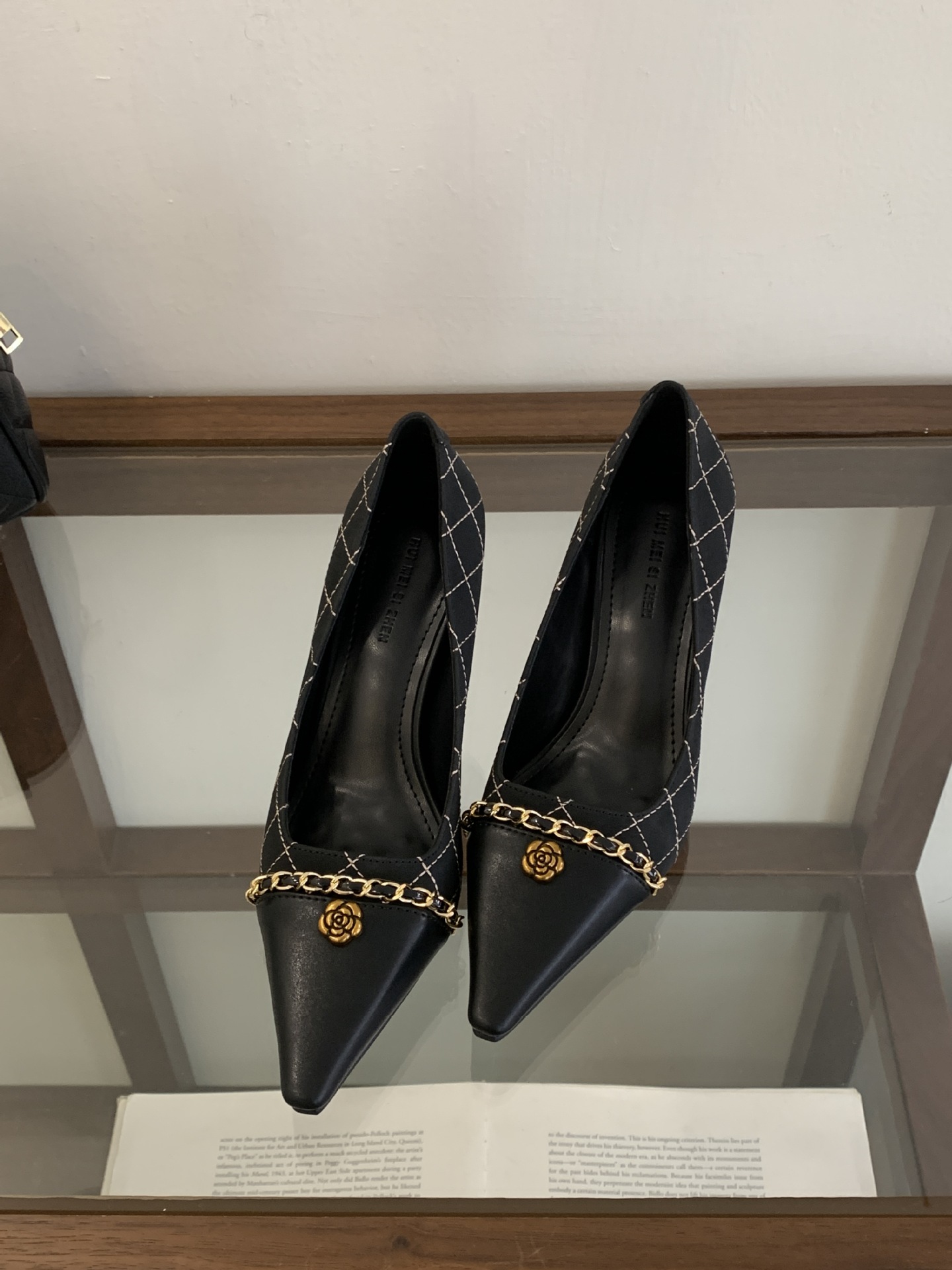 hot Free shipping Dress Shoes Fashionable and minimalist high heels soft breathable and comfortable single shoes