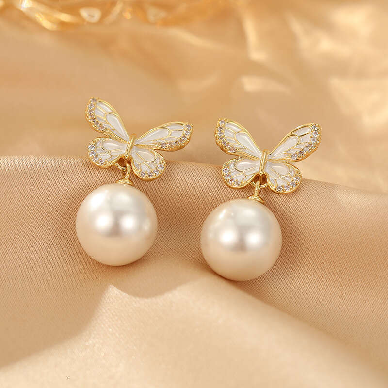 Minimalist Pearl Butterfly Earrings Sweet Ins-style Studs 925 Silver Needle High-end Light Luxury Earrings