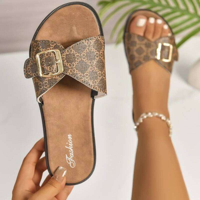 2026 New Style Slip-On Slide Sandals Fashion Outside Wear Cork Women's Slippers Retro Women Casual Shoes