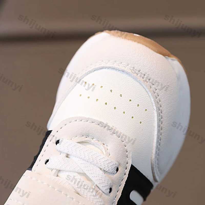 Kids Casual Sneakers Spring New Breathable Light Soft Non-slip Outdoor Running Shoes for GirlsT260302