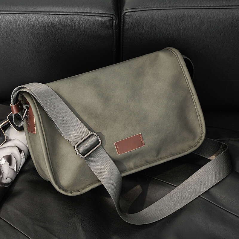 Luxury Shoulder Bags Totes In Stock Wholesale Popular Fashion Shoulder Vintage Simple Crossbody Outdoor Casual Men S Small Square Bag Messenger SENYY