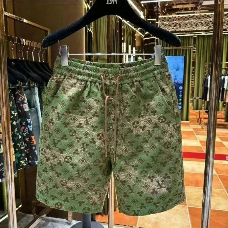 Summer Casual Shorts Lightweight Loose Fit Beachwear with Contrast Color Blocks Trendy Four Quarter Design Men's Clothing - view 3