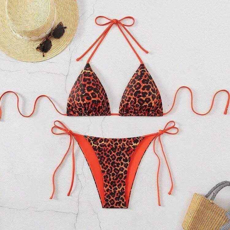 2025 Sexy Leopard Print Two Piece Swimsuit Triangle Bra Suspender Halter Backless Bikini Set Beach Vacation Lace-up Swimwear Z260301