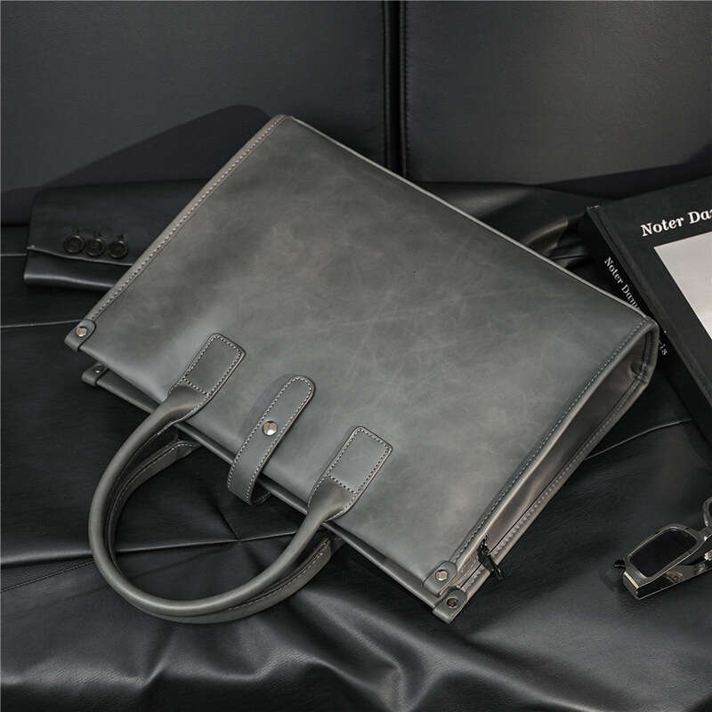 Luxury Shoulder Bags Totes Hobo New Retro Business Casual Briefcase Korean Style Handbag Crossbody Document Trendy Men S Bag SENYY