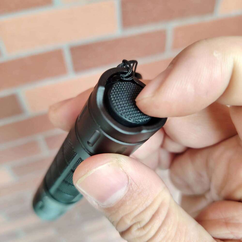 Convoy Flashlight S15 SST40 Led Lanterna Flash Light 18650 Linterna Camping Fishing Zaklamp Lampe Torche Portable Latarka Z260301