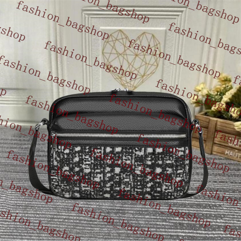 Men's Crossbody Postman bag Luxury Designer bags Men shoulder bags Classic Fashion bag messenger bags sacoche pouch womens satchel wallet briefcase Camera Bag