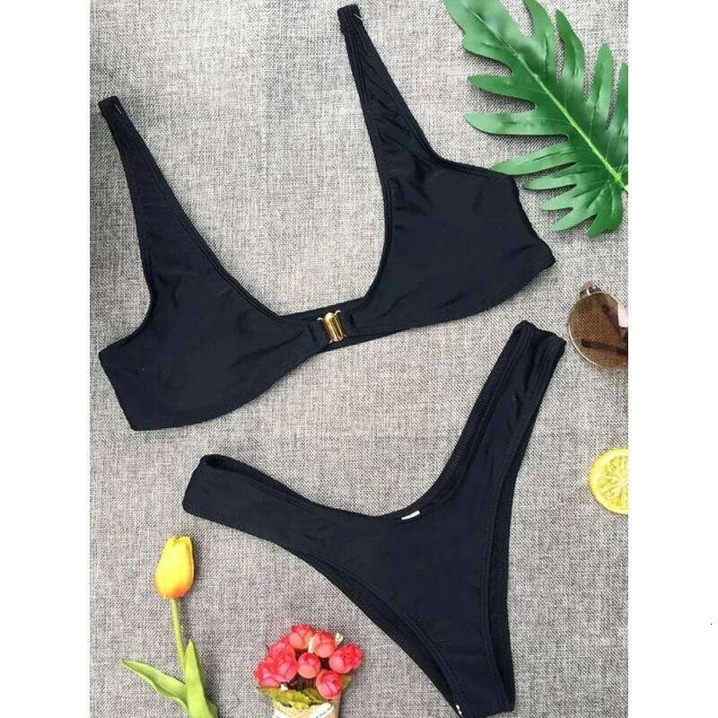 Sexy Backless Set Swimwear Women Solid Split Bathing Suit Bikini Push Up Summer 2025 New Beach Vacation Two Piece Sets Z260301