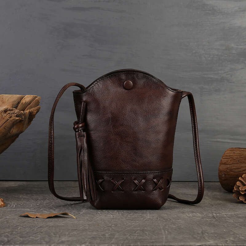 Luxury Shoulder Bags Totes Hobo New Genuine Leather Women S Retro Top Layer Cowhide Woven Phone Mini Crossbody Casual Tassel Bucket Bag SENYY