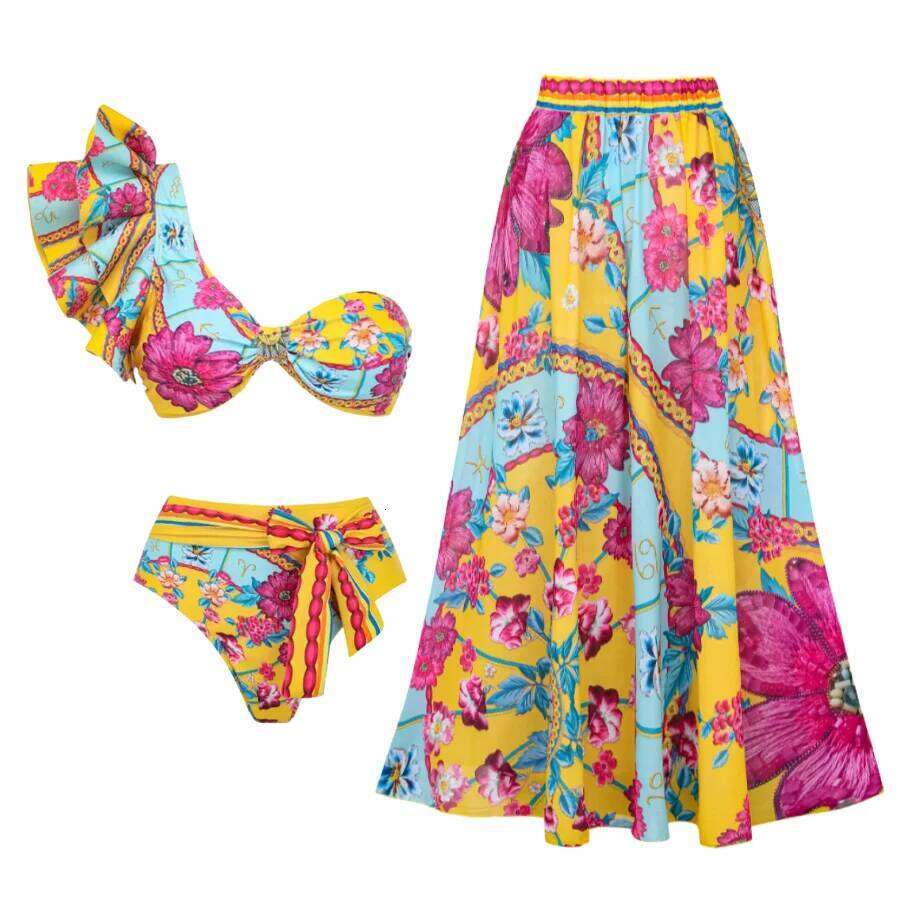 Constellation Flower Print Ruffled Bikini Swimsuit and Sarong Women Vacation Beachwear Luxury Bathing Suit Z260301