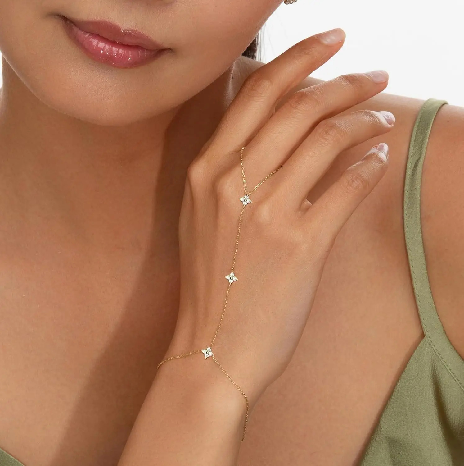 Women Bracelets Waterproof 14K Gold Ring Bracelet Hand Chain Dainty Daisy Cubic Zirconia Stackable Link Chain Hypoallergenic 260302