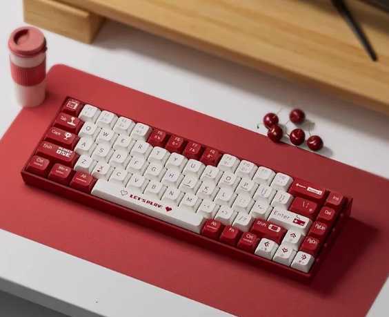 Mechanical keyboard gaming wired hot-swappable small keyboard with 68 keys H260302