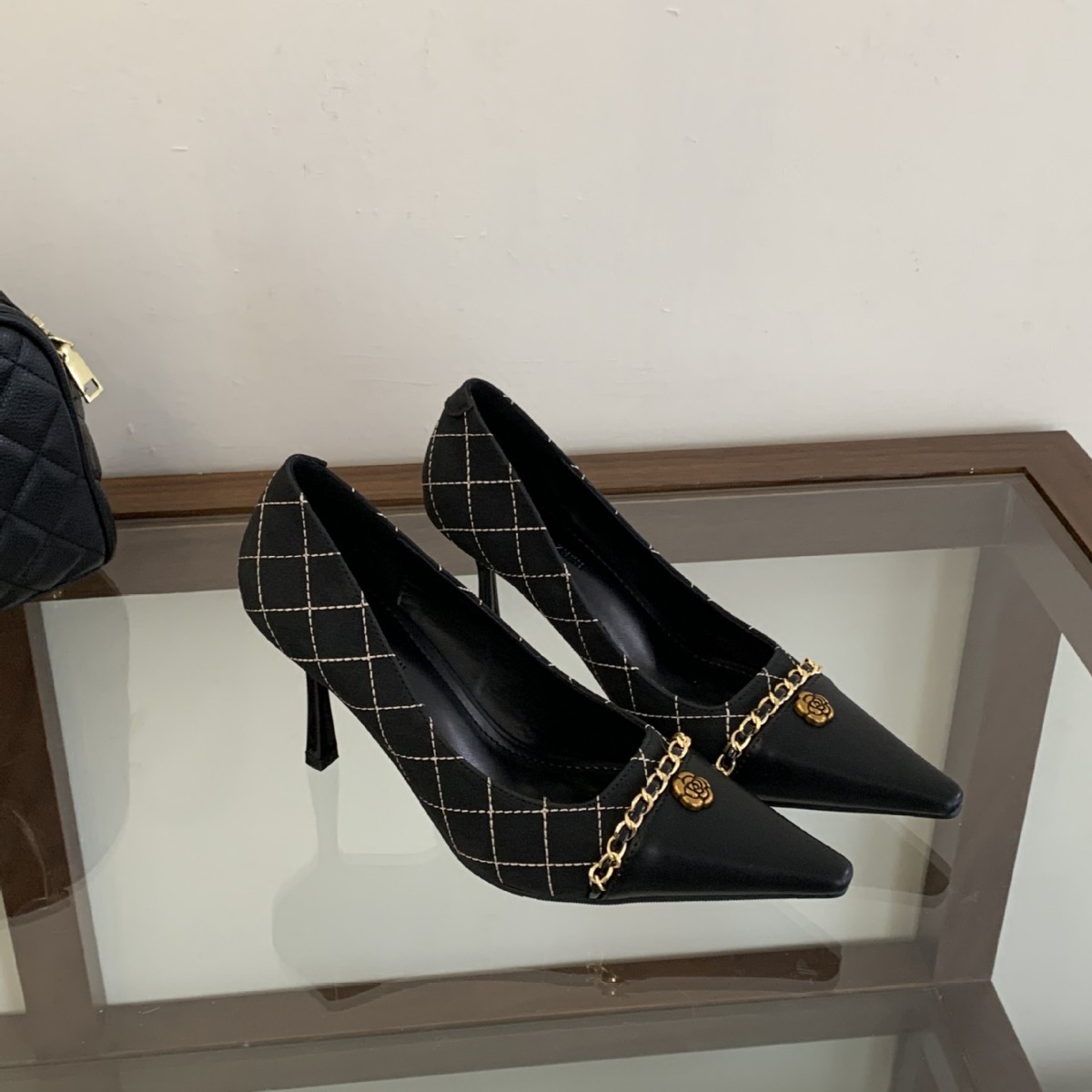 hot Free shipping Dress Shoes Fashionable and minimalist high heels soft breathable and comfortable single shoes