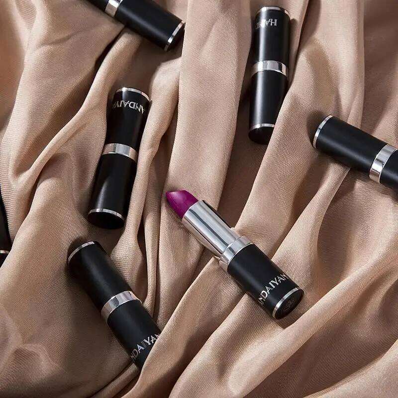 12 Colors Matte Lipstick Long Lasting High Pigment Velvet Soft Full Coverage Lip Makeup Nude Red Sexy Women Beauty Cosmetics H260302