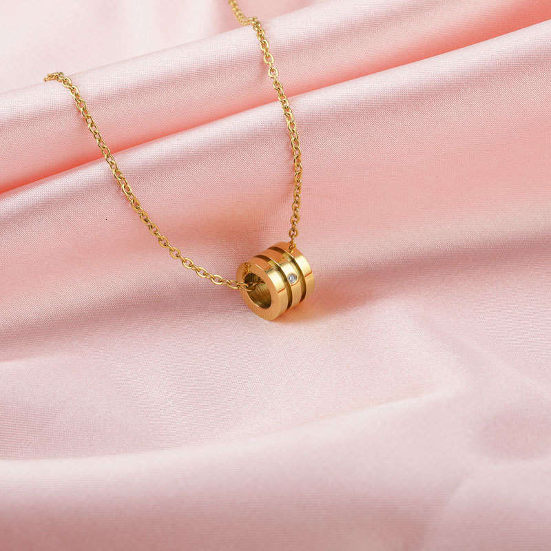 Diamond-Studded Waistline Pendant Fashionable Titanium Jewelry Unisex Stainless Steel Necklace