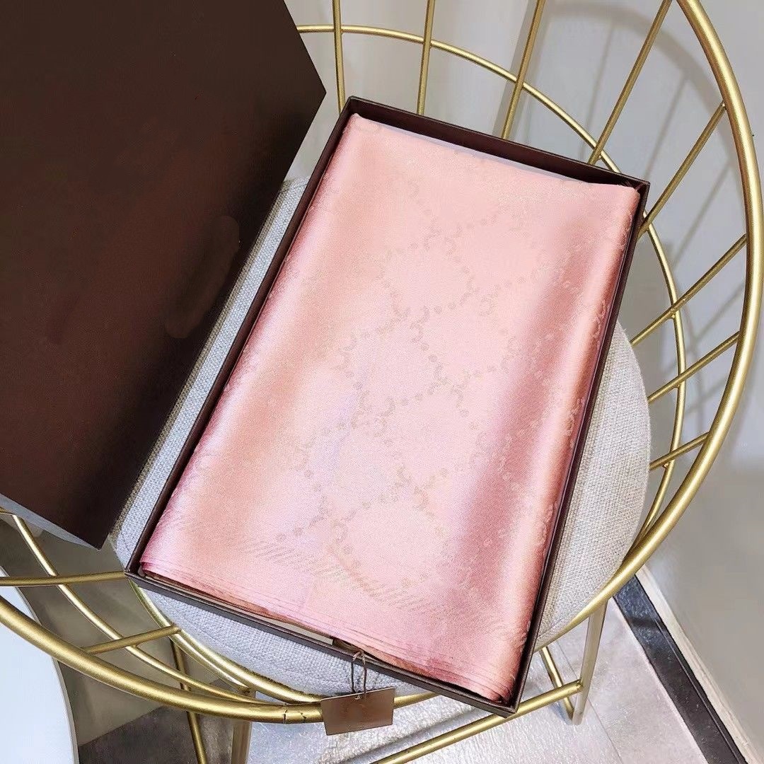 Designer Scarf Cashmere Scarf wool Scarves Camellia flower Womens and mens Long Wraps Classic Plaid Women Man silk scarf warmth wintertime Scarf with brand box