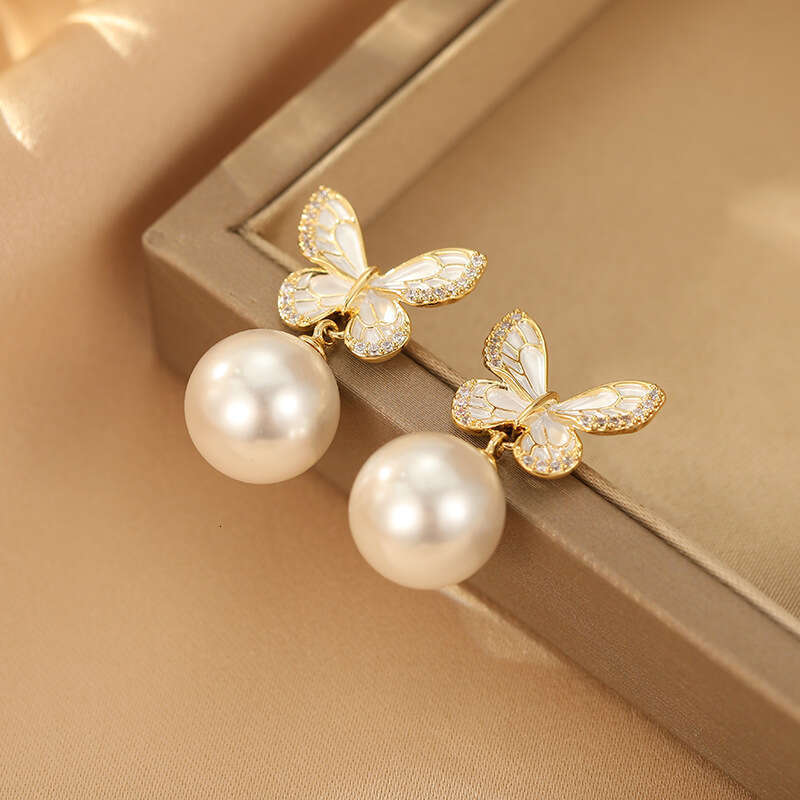 Minimalist Pearl Butterfly Earrings Sweet Ins-style Studs 925 Silver Needle High-end Light Luxury Earrings