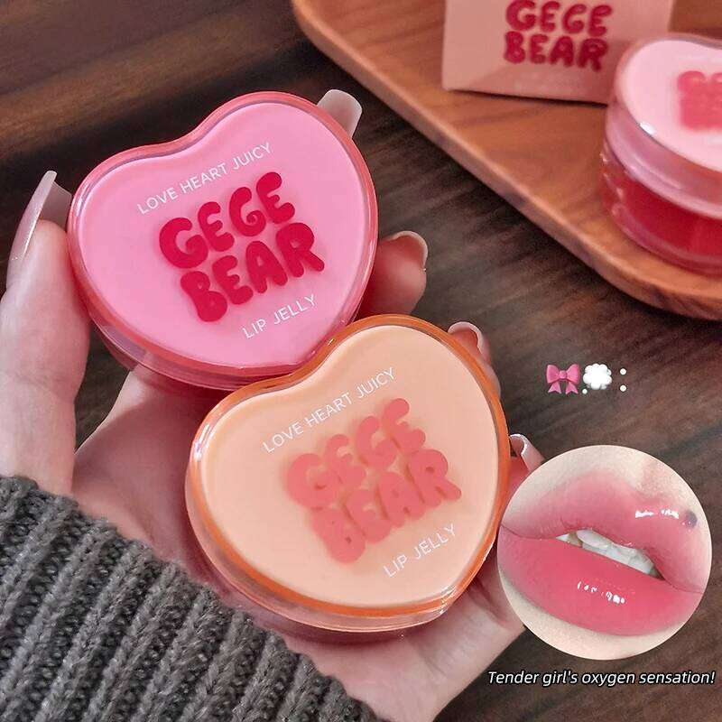 Gege bear heart-shaped lips are moisturizing, silky, delicate, lightweight, and easy to apply lipstick H260302