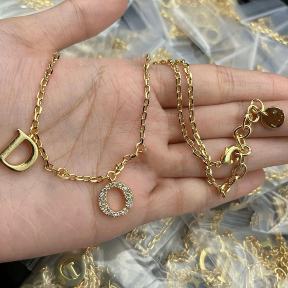 Pendant Necklaces P… - image