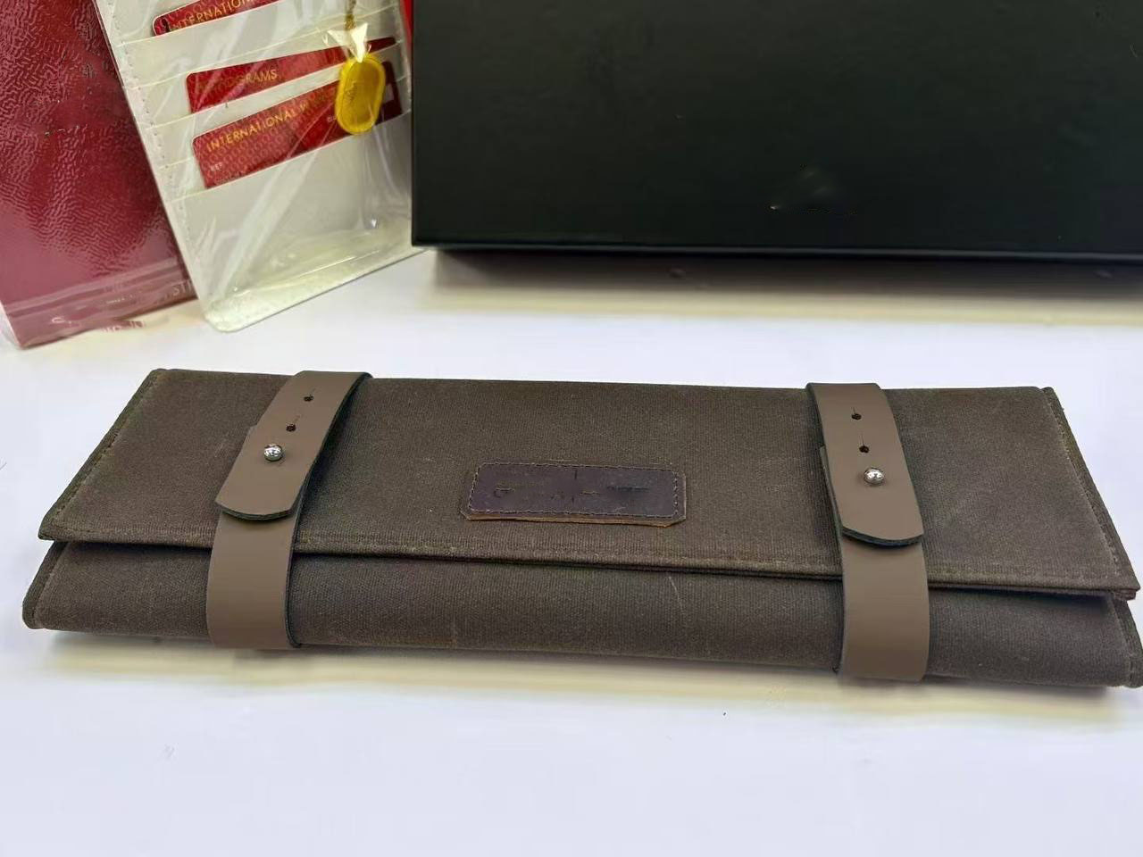 Hot Wallet Watch Roll Men Women Organizer Portable Travel Organizer Black Brown Canvas Genuine Leather Cosmetic Bag Wallet (Watch Not Included)