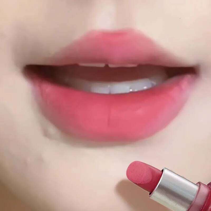 HERORANGE Soft Language Velvet Fat Mound Mist Surface Matte Not Easy to Stain Cup Appearance White Lipstick H260302