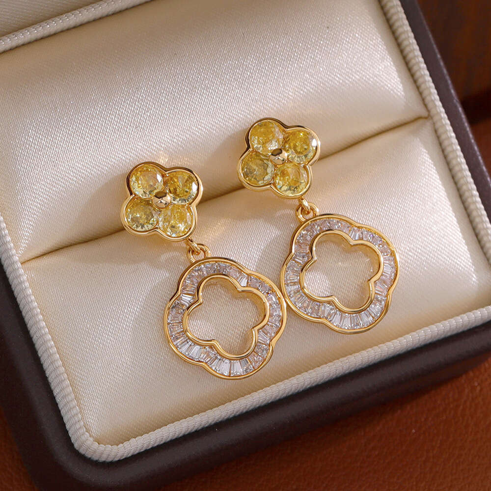 Four-leaf Clover Flower Stud Earrings For Women 925 Silver Needle With Zircon Micro-inlay Earrings