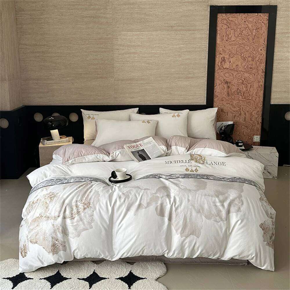 Light Luxury Four-Piece Set Bedding Sets Quilt Covers Home Duvet Cover Pillowcases Single Couple Bedsheet Double Size Bed Linen W260302