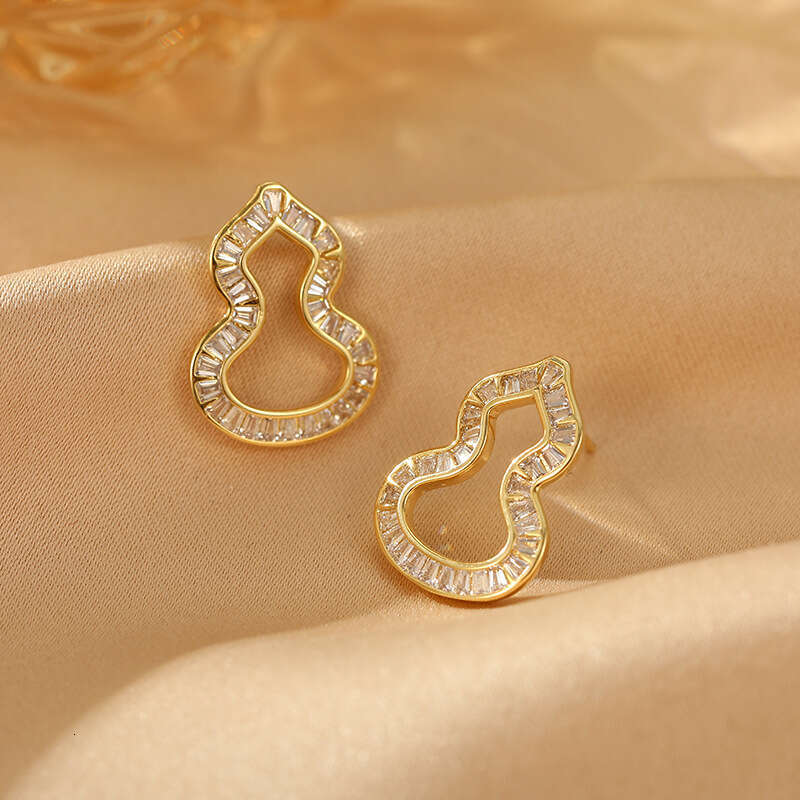 Micro-inlaid Zircon Gourd-shaped Earrings S925 Silver Pins Elegant Exquisite Hollow Design Earrings